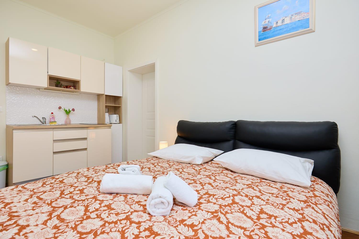 Spacious 4 Bedroom Dubrovnik Apartment Exterior photo